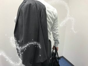 後ろ姿